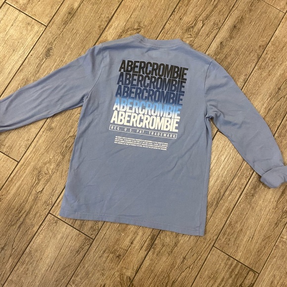 Abercrombie Navy Blue Logo Hoodie & Lt Blue Abercrombie Long Sleeve Tee BUNDLE - Picture 4 of 11
